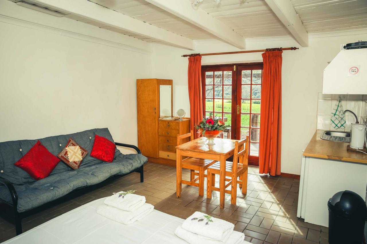 Wilgewandel Holiday Farm & Day Restaurant Oudtshoorn Eksteriør billede
